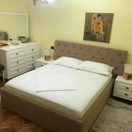 Nita Apartment